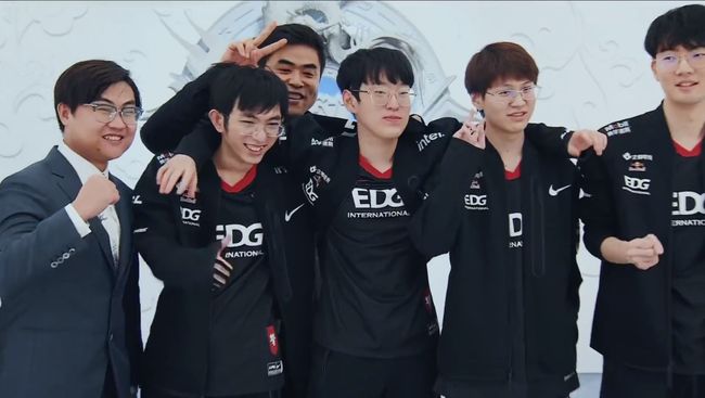 也强调了体 也强调了体